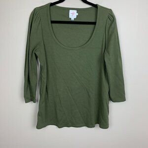 The Nines by Hatch Scoop Army Green Neck 3/4 Length Sleeve Ribbed Top Large